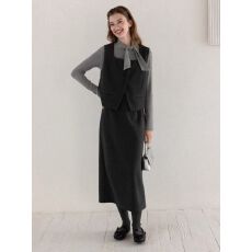 批发羊城故事 韩系针织长袖<b class='q'>t</b><b class='q'>恤</b>马甲套装女秋季新款高腰半身裙三件套