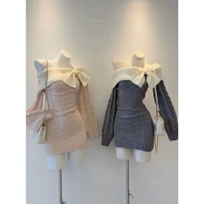 批发纯欲甜辣<b class='q'>连衣裙</b>一字肩拼色显瘦收腰毛衣设计感<b class='q'>蝴蝶结</b>针织包臀裙