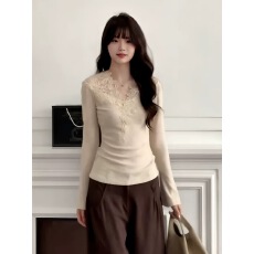 批发法式蕾丝V领长袖针织女秋冬高级感修身显瘦辣妹内搭打底衫上衣潮