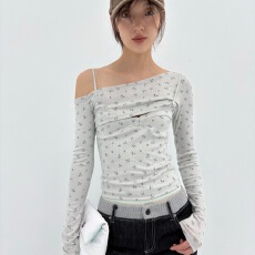 9266studio 25aw 舒适感修身打底衫长袖碎花假两件纯欲风上衣