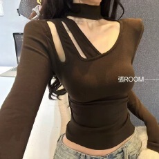 批发张ROOM冬季新款性感镂空挂脖修身显瘦<b class='q'>加绒</b><b class='q'>打底衫</b>可外穿设计感上衣