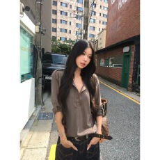 批发凉皮itspipi 暮灰茶色慵懒感翻领上衣女宽松<b class='q'>显瘦</b>长袖咖色休闲<b class='q'>衬衣</b>