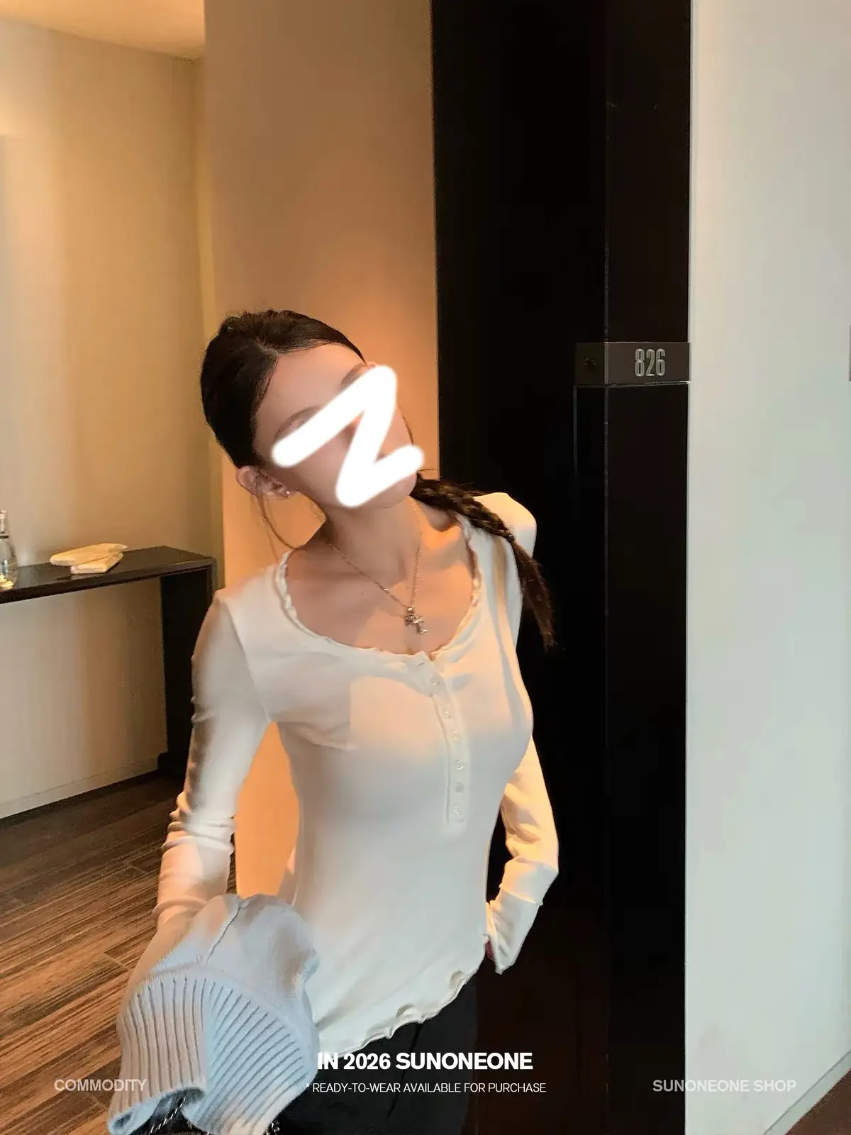 빈티지 버튼 하프넥 니트 상세 이미지 2