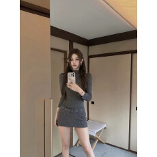批发Tongiiuu 曲线Slay 设计感针织毛衣<b class='q'>连衣裙</b>女显瘦内搭包臀短裙秋季
