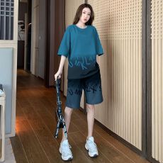 批发运动套装女<b class='q'>夏</b>季2025新款炸街显瘦洋气时尚休闲<b class='q'>夏</b>装网红气质两件套