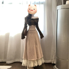 批发法式复古一字肩长袖掐腰连衣裙子女2025秋冬新款超好看美拉德穿搭