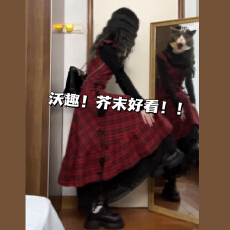 批发2025新款圣诞新年红色格纹假两件拼接连衣裙子女秋冬季高级感长裙