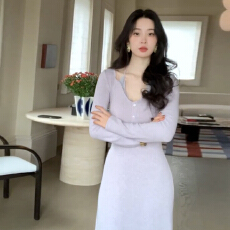 批发法式紫色蕾丝挂脖<b class='q'>长袖</b><b class='q'>连衣</b>裙子女秋季2025新款高级感包臀针织<b class='q'>长裙</b>