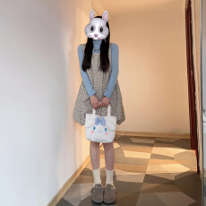 批发学院风韩系蝴蝶结背心连衣<b class='q'>裙</b>冬季2025新款减龄设计感短<b class='q'>裙</b><b class='q'>花苞</b><b class='q'>裙</b>子