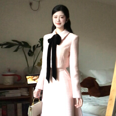 批发2025新款法式气质温柔风粉色<b class='q'>西装</b>套装连衣裙子<b class='q'>女</b>秋冬收腰显瘦长<b class='q'>裙</b>
