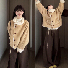 批发韩系羊羔毛绒外套女冬季<b class='q'>短款</b>2025新款爆款小个子加绒加厚保暖上衣