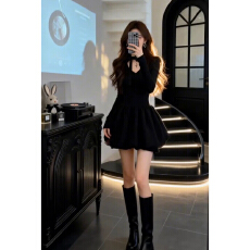 批发法式赫本风黑色长袖连衣裙女秋冬2026新款小个子收腰a字蓬蓬短裙