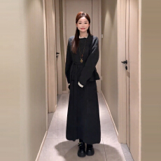 批发2026新款韩系灰色收腰针织<b class='q'>连衣裙</b>子女秋冬高级感气质毛衣套装长裙