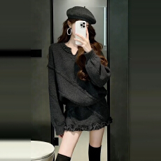 批发2026设计小众毛衣套装连衣裙子女<b class='q'>秋</b>冬爆款针织上衣半身裙两件套装