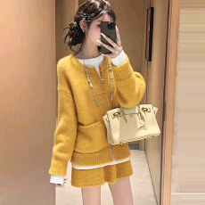 批发慵懒风毛衣针织<b class='q'>连衣裙</b>子女<b class='q'>冬季</b>2026新款韩系千金感短裙穿搭一整套