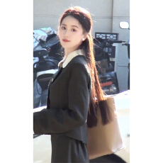 批发韩系高智感穿搭一整套小香风<b class='q'>连衣裙</b>女秋<b class='q'>冬季</b>2026新款收腰显瘦长裙