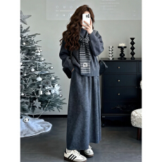 批发新年战袍灰色毛衣连衣裙子女秋<b class='q'>冬</b>2026新款巨好看过年穿搭套装长裙