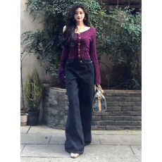 批发露肩法式温柔紫色针织<b class='q'>毛衣</b>女开衫春季2026新款打底巨好看内搭上衣