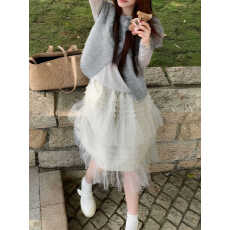 批发2026早春新款富家千金感穿搭<b class='q'>连衣裙</b>子女秋冬季网纱蛋糕裙毛衣套装