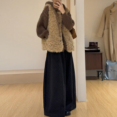 批发羊羔毛马甲背心女2026秋<b class='q'>冬</b>季新款连帽针织毛衣叠穿韩系穿搭一整套