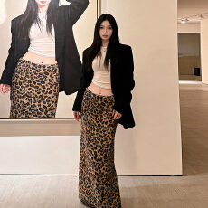 批发2026新款<b class='q'>包臀</b>连衣裙子女秋冬季韩系御姐辣妹穿搭西装豹纹<b class='q'>长裙</b>套装