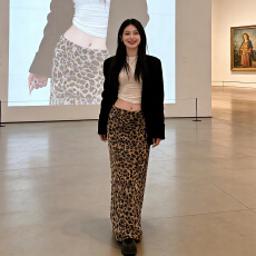 批发2026新款<b class='q'>包臀</b>连衣裙子女秋冬季韩系御姐辣妹穿搭西装豹纹<b class='q'>长裙</b>套装