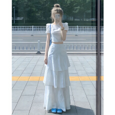 批发2026新款早春装法式吊带连衣裙子女夏季气质绝美穿搭一整套装<b class='q'>长裙</b>