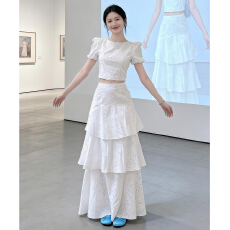 批发2026新款早春装法式吊带连衣裙子女夏季气质绝美穿搭一整套装<b class='q'>长裙</b>