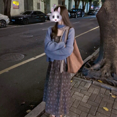 批发茶歇法式吊带碎花连衣裙子女2026新款巨好看秋冬穿搭一整套装长裙