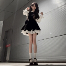 批发<b class='q'>衬衫</b>连衣裙背心裙子两件套2026早春季新款富家千金风公主短裙套装