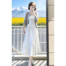 批发法式初恋白色吊带<b class='q'>连衣裙</b>子女2026新款早春季漂亮套装气质穿搭<b class='q'>长裙</b>