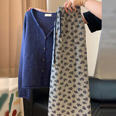 批发慵懒风藏青色<b class='q'>针织</b><b class='q'>开衫</b>长袖软糯毛衣氛围感<b class='q'>圆领</b>高级感时尚上衣套装