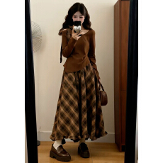 批发韩系巨好看穿搭一整套早春2026新款蓝色长袖连衣裙女格纹长裙<b class='q'>套装</b>