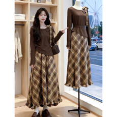 批发韩系巨好看穿搭一整套早春2026新款蓝色长袖连衣裙女格纹长裙<b class='q'>套装</b>