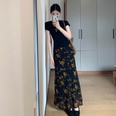 批发粉色上衣波点<b class='q'>半身裙</b>子女初夏季2026<b class='q'>新款</b>早春季绝美漂亮穿搭一整套