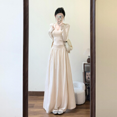 批发韩系高级感ootd穿搭一整套早春2026<b class='q'>新款</b>杏色连衣裙女<b class='q'>长裙</b>三件套装