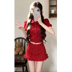 批发过新年战袍红色polo衬衫连衣裙女秋<b class='q'>冬</b>2026新款小个子穿搭一整套装