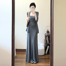 批发法式高级感灰色吊带连衣裙子女早秋季2025<b class='q'>新款</b>高级感包臀长裙套装