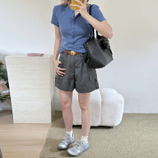 批发2026夏季极简圆领百搭短袖T恤女韩系修身显瘦纽扣<b class='q'>针织衫</b>减龄上衣