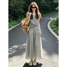 批发韩系休闲时尚女装漂亮出片连衣裙夏季流行绝美针织上衣长裙套装女