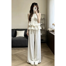韩系巨好看ootd穿搭一整套2026新款无袖挂脖上衣女夏季阔腿裤套装