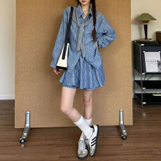 批发宽松显瘦通勤减龄穿搭一整套<b class='q'>女</b>夏季复古水洗蓝竖条纹衬衣<b class='q'>短裤</b>套装