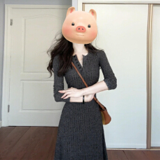 批发复古针织长袖<b class='q'>连衣裙</b>子女2025新款<b class='q'>秋冬</b>大衣内搭修身打底长裙高级感