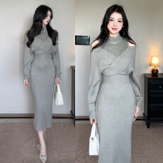 批发法式灰色针织连衣裙子女秋冬季2025新款巨好看的修身显瘦包臀长裙