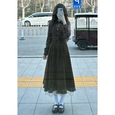 批发早春2026新款学院风假两件衬衫连衣裙子女秋冬季特别漂亮掐腰长裙