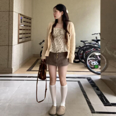 批发韩系针织开衫<b class='q'>毛衣</b>外套女早春季2026年<b class='q'>新款</b>气质穿搭一整套上衣套装