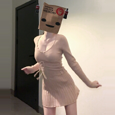 批发法式咖色<b class='q'>长袖</b>针织<b class='q'>连衣裙</b>子女秋冬季2026新款纯欲风高级感收腰短裙