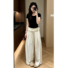 批发韩系巨好看穿搭一整套2026新款黑色<b class='q'>短袖</b>t恤女夏季阔腿<b class='q'>裤</b><b class='q'>两件套装</b>