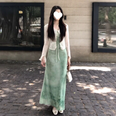 批发韩系复古千金风穿搭一整套气质夏季开衫吊带连衣裙子晕染长裙套装