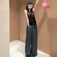 批发韩系ootd松弛感穿搭一整套女夏季黑色挂脖<b class='q'>上衣</b>格子阔腿<b class='q'>裤</b><b class='q'>两件套装</b>